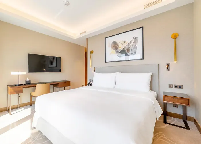 Luxe 3-Br In Address Dubai Opera With Full Burj View