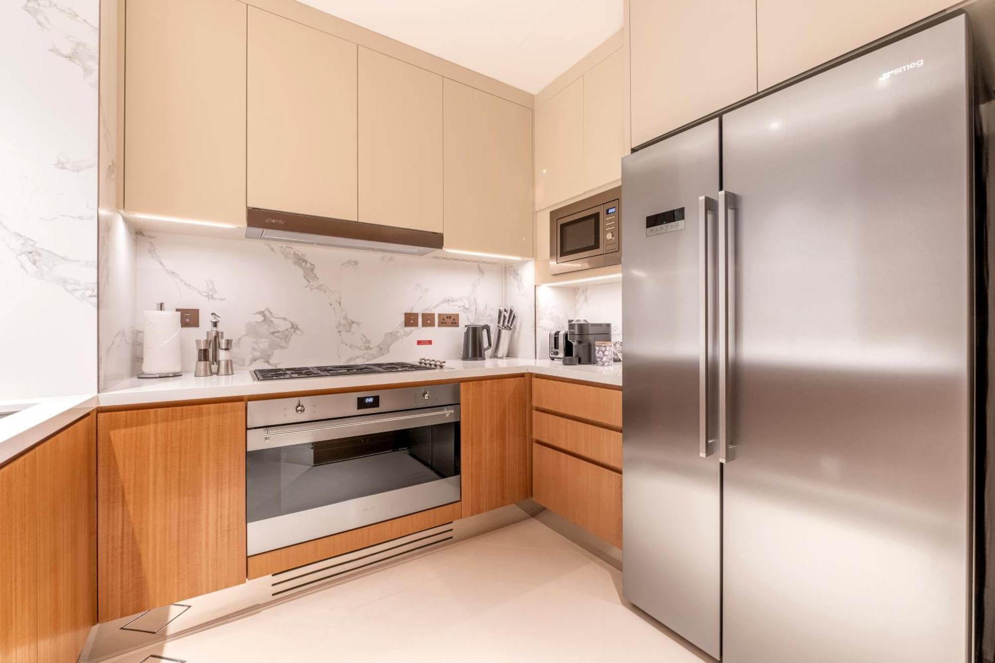 Apartment Luxe 3-br In Address Opera With Full Burj View