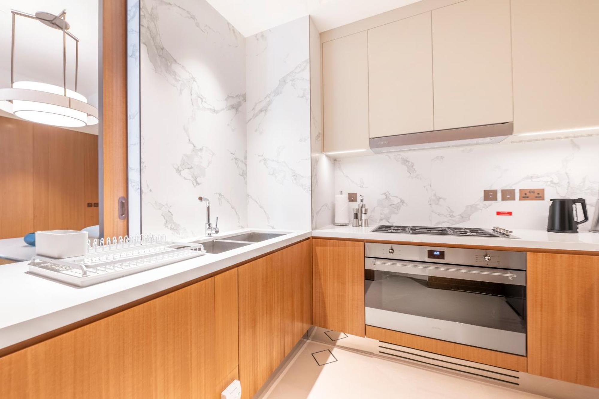 Apartment Luxe 3-br In Address Opera With Full Burj View