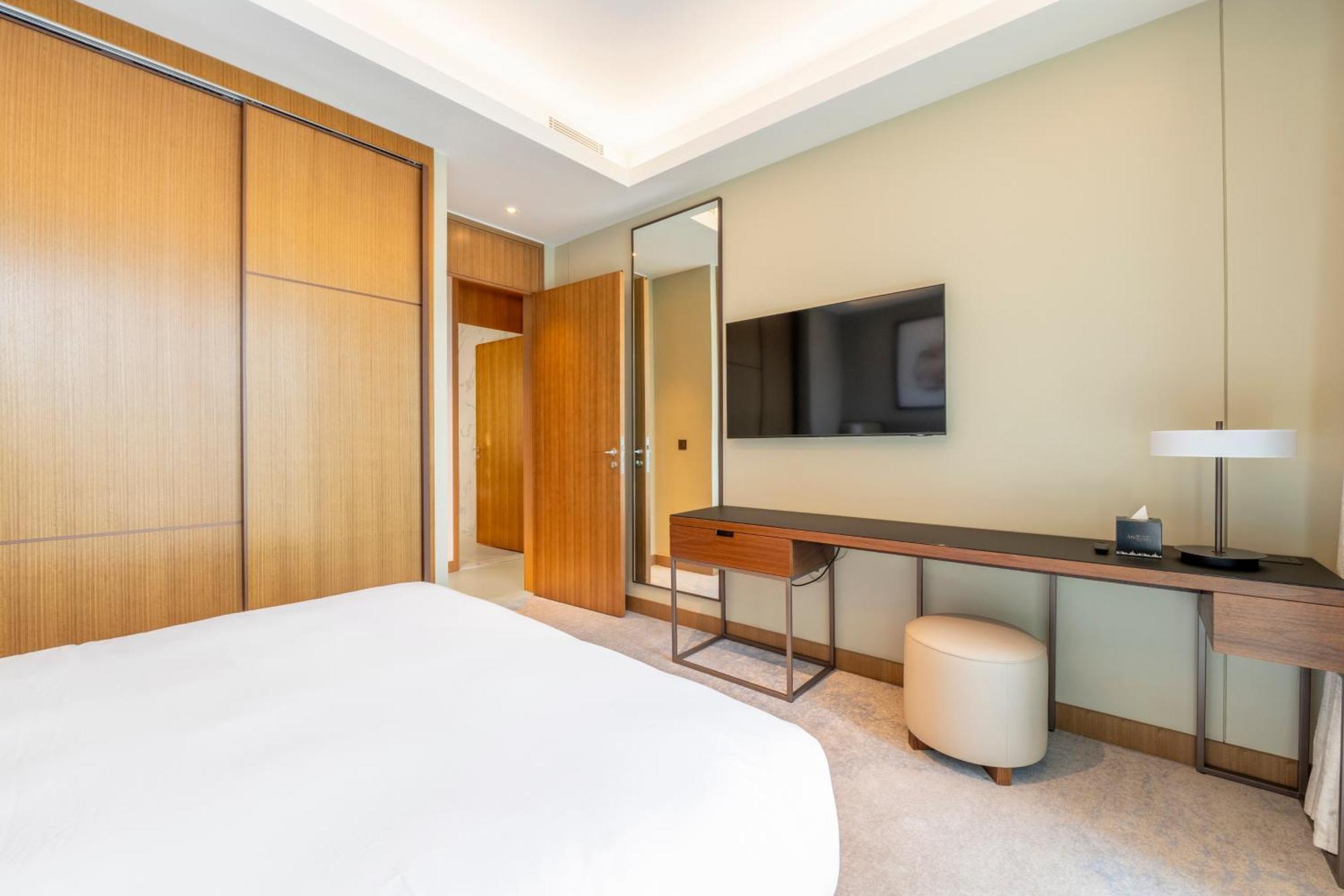 Apartment Luxe 3-br In Address Opera With Full Burj View Dubai